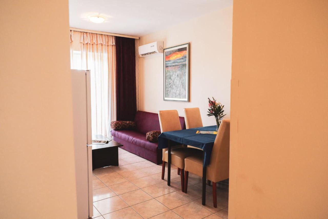 Booking Franov Residence On Island Ugljan With The Pool, Bbq And Beautiful Sea-View! Kali Zewnętrze zdjęcie